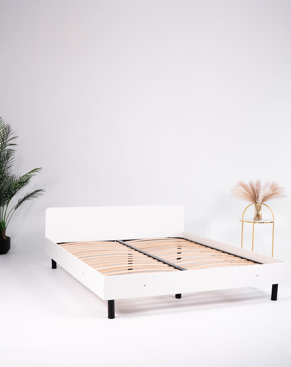 Bed 140x200 white metal frame with adjustable legs strong SVL Furniture